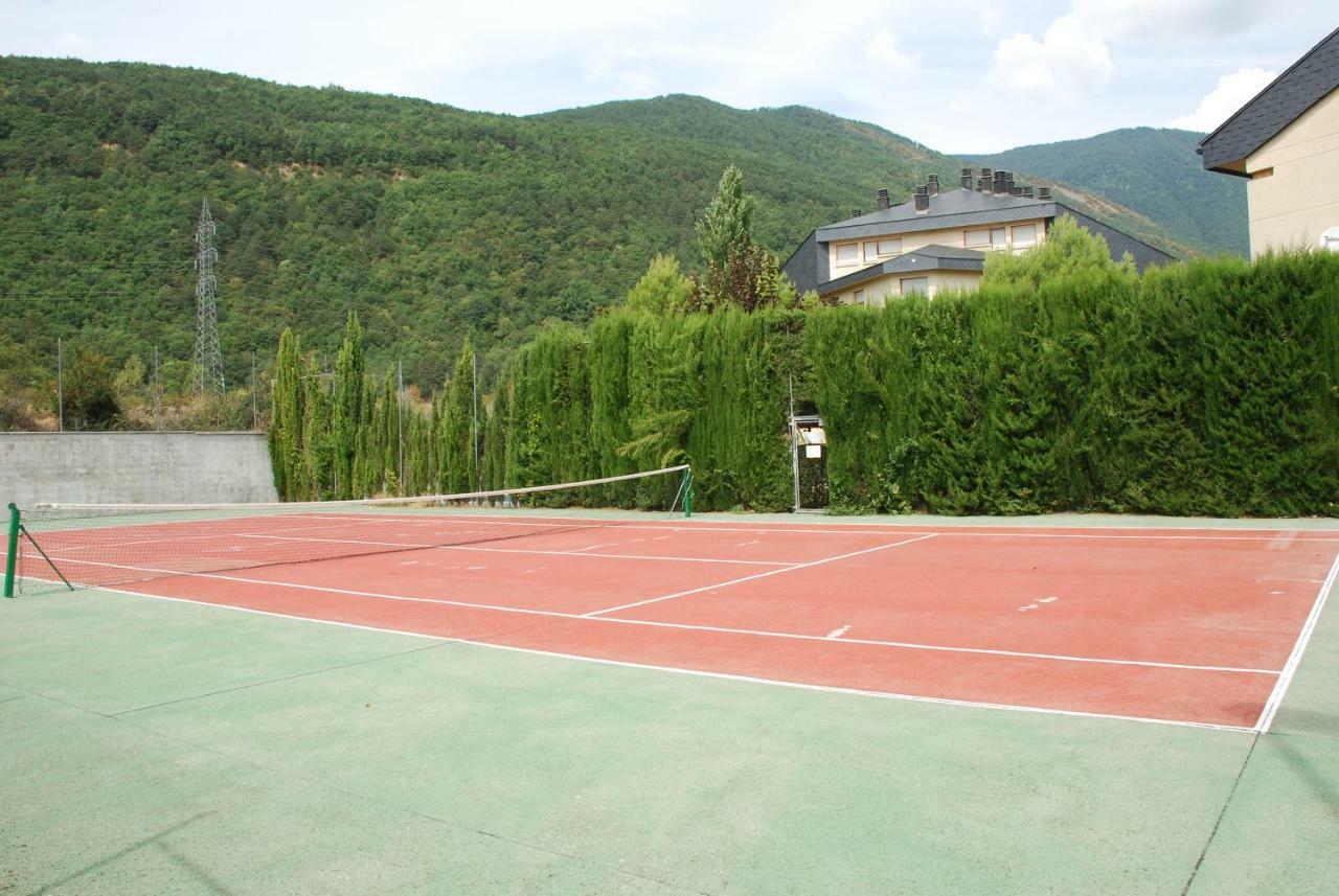Atico En Biescas Con Piscina, Tenis Y Barbacoa Экстерьер фото